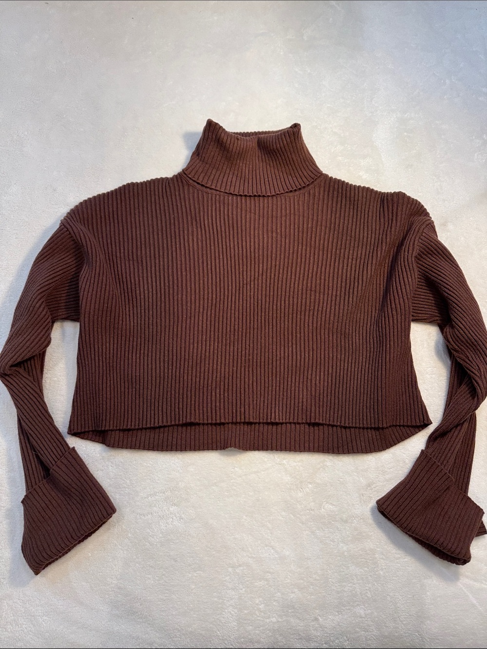 Forever 21 chocolate brown rib knit oversized crop turtleneck. L.